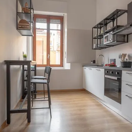 Buscine Centro - Palma Gratuita In Lido Attrezzato Pescara