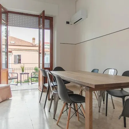 Buscine Home Pescara Sea Collection - Beach Club Included * Pescara