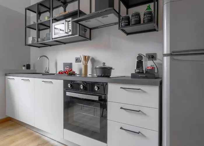 Buscine Centro - Palma Gratuita In Lido Attrezzato *